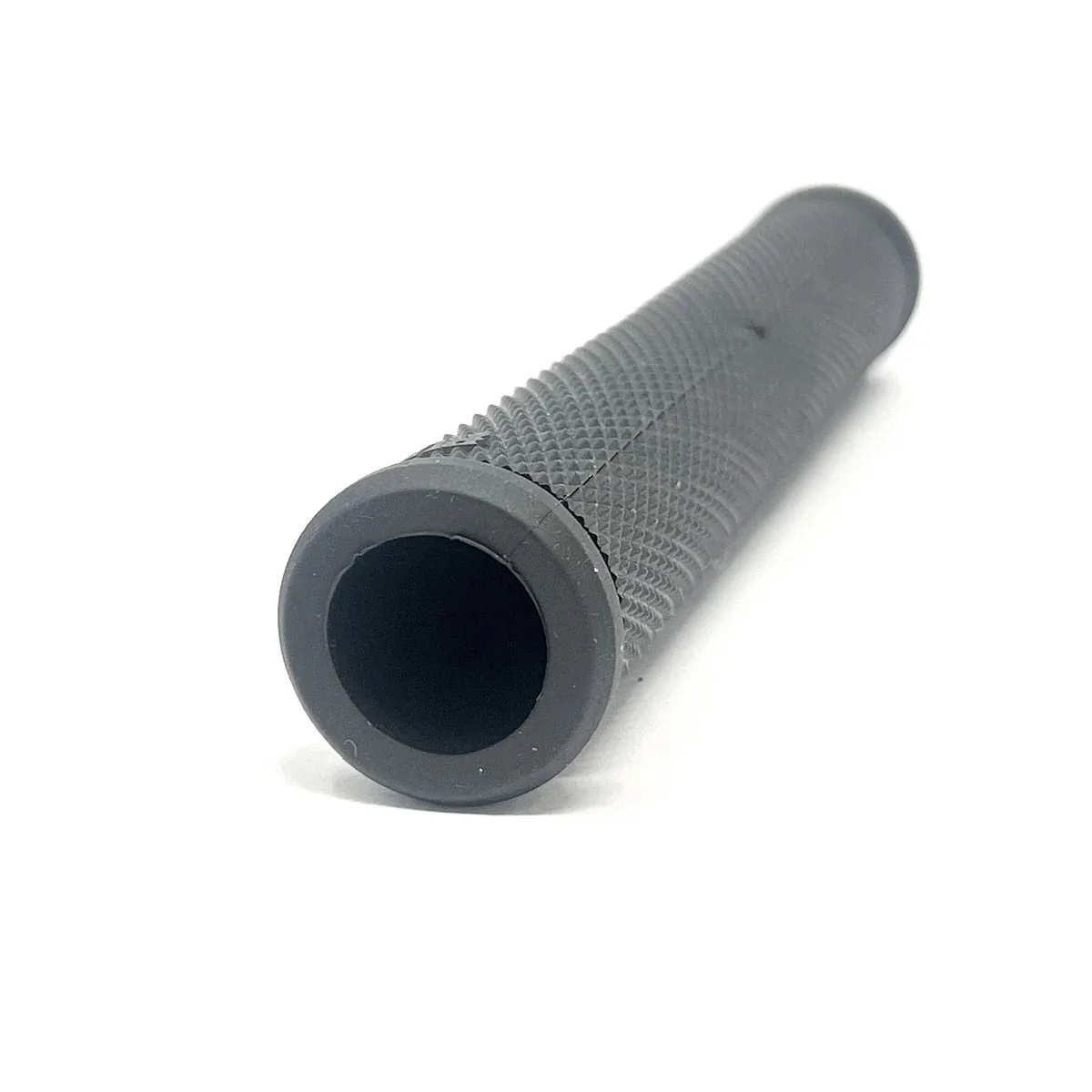 Bead Biter tire bar grip with an open bore and fine diamond texture